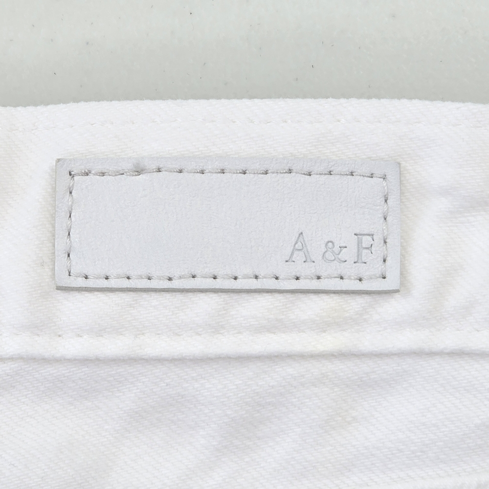 Abercrombie & Fitch Harper Low Rise Distressed White Denim Fringed Shorts 26/2 - Picture 6 of 12